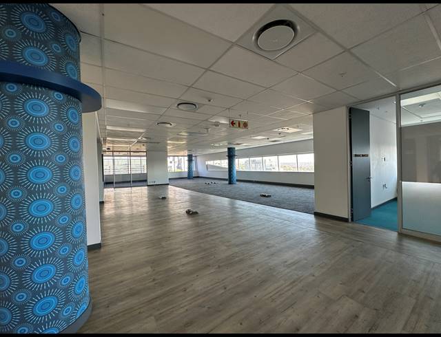 1,368M² OFFICE TO LET IN SANDTON CENTRAL